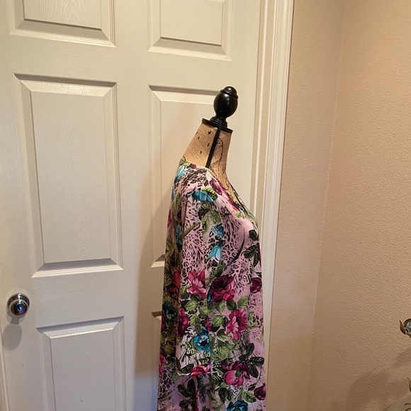 Binding floral and cheetah print tunic top - Picture 3 of 4